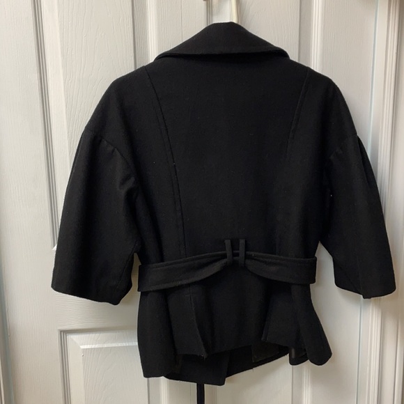 Guess black jacket - Picture 2 of 3